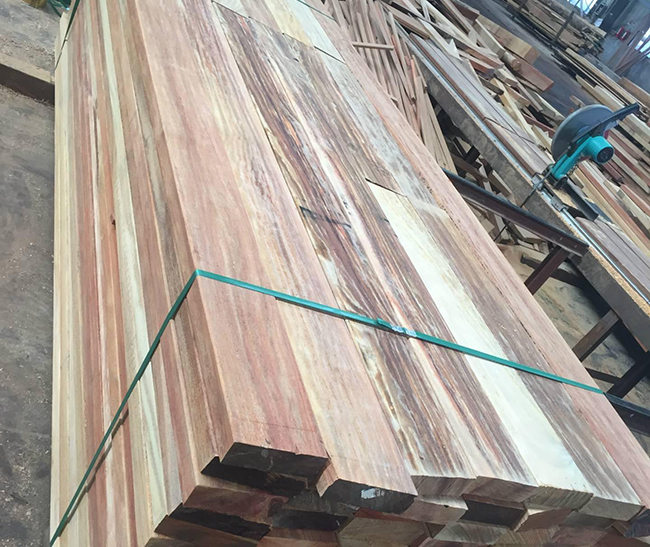 容县芬兰松方木